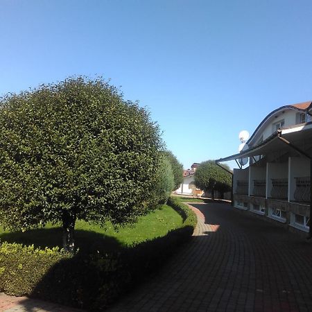 Грк Золота Підкова Motel Chupyra Exterior foto