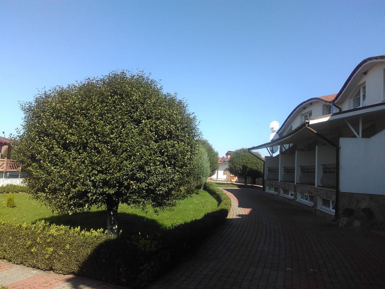 Грк Золота Підкова Motel Chupyra Exterior foto
